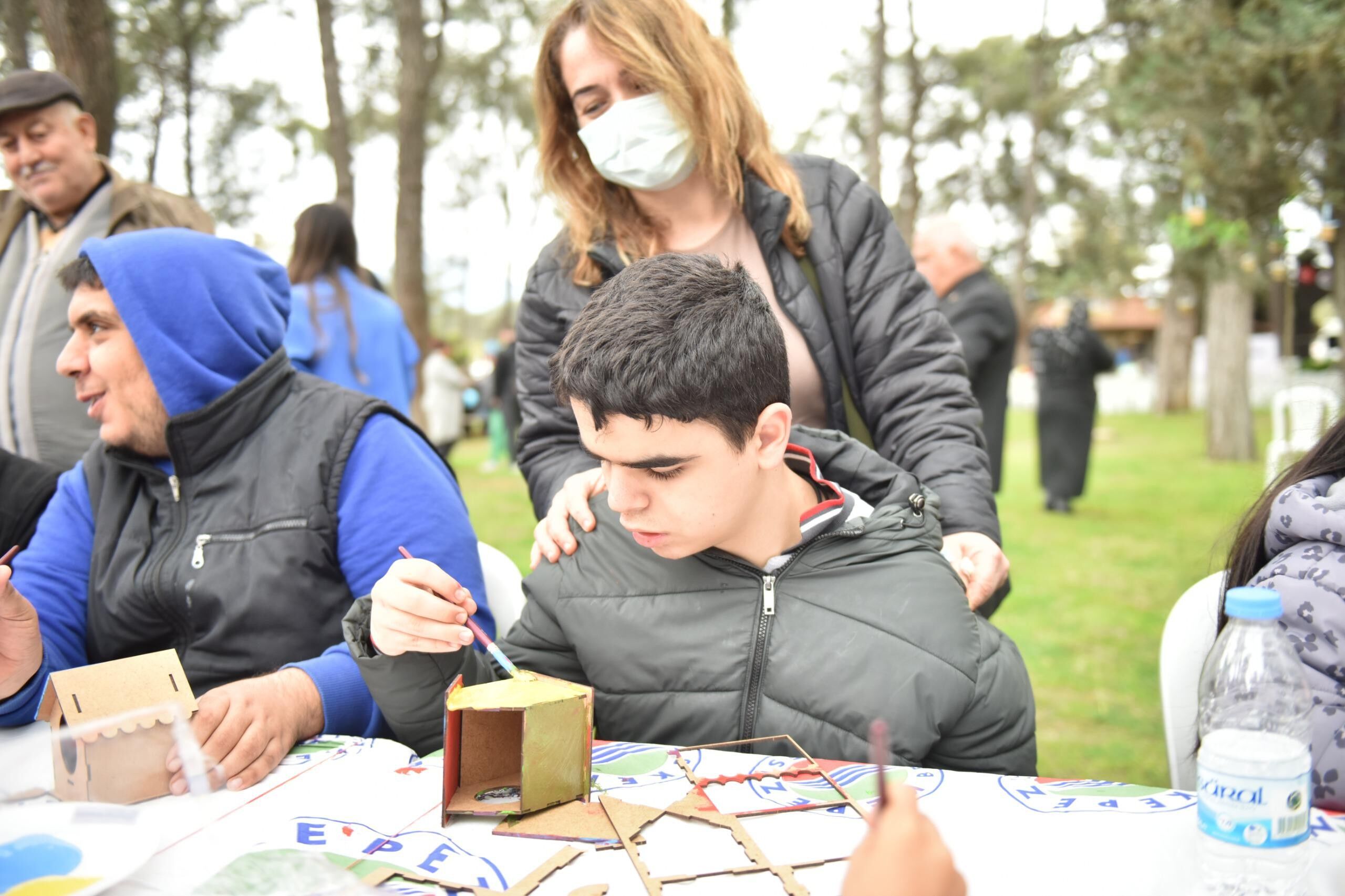 Otizmbirhastalikdegilmesaji