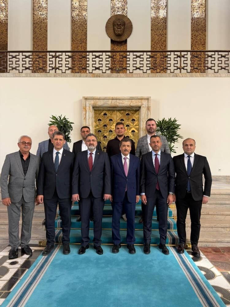 Serikbelediyebaskanikadirkumbul-2