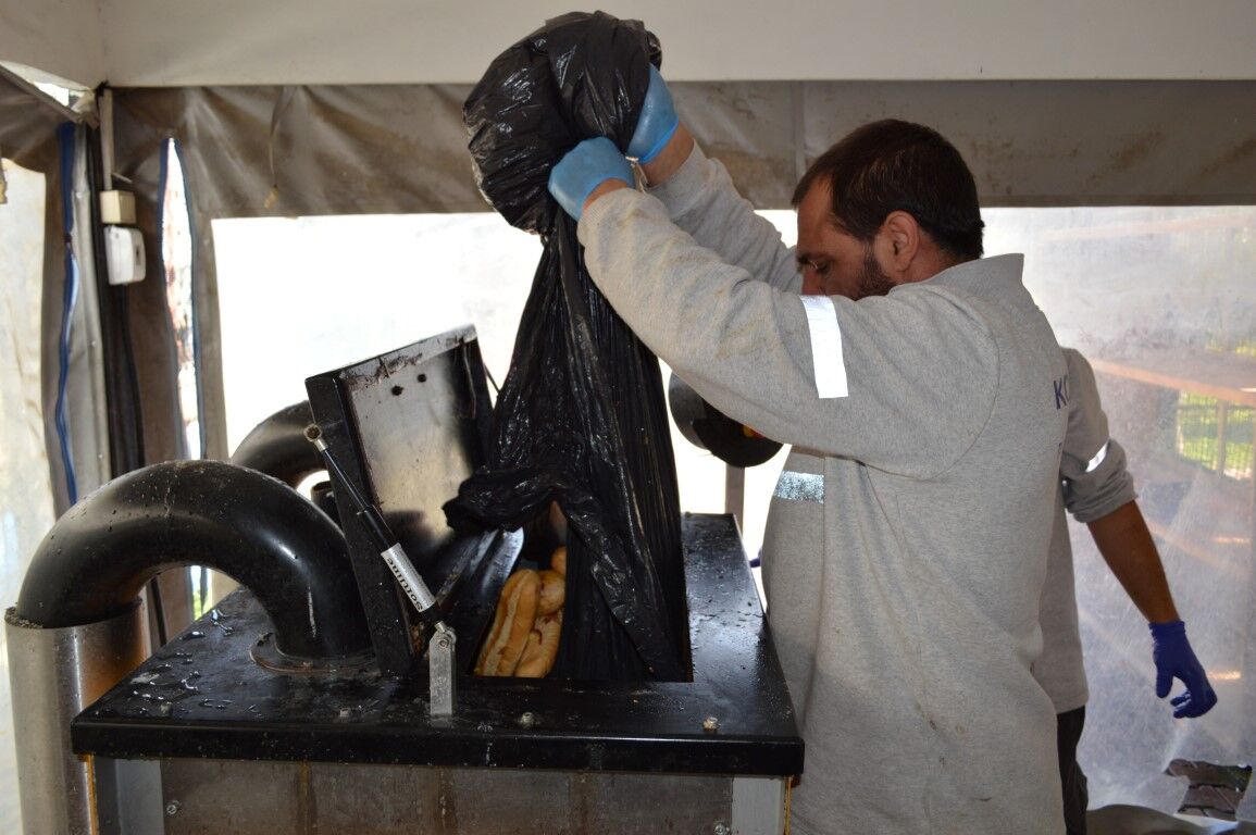 Sokakhayvanlarininyuzlerigulecek