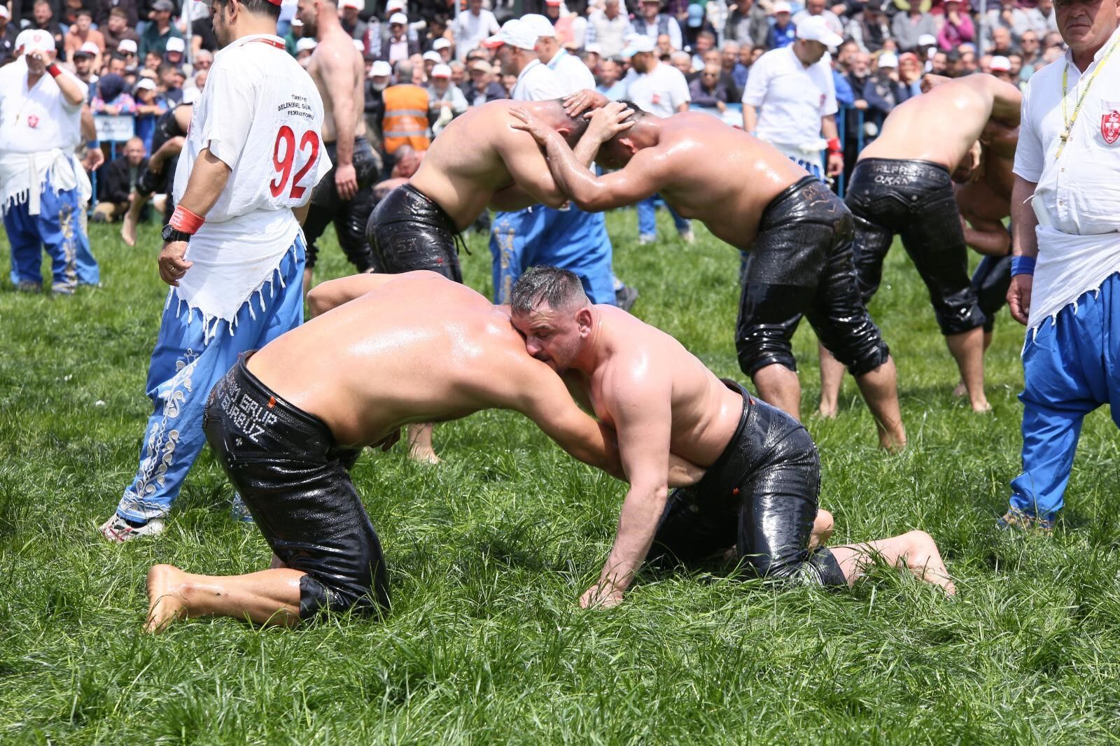 Tribunlerguresedoydu