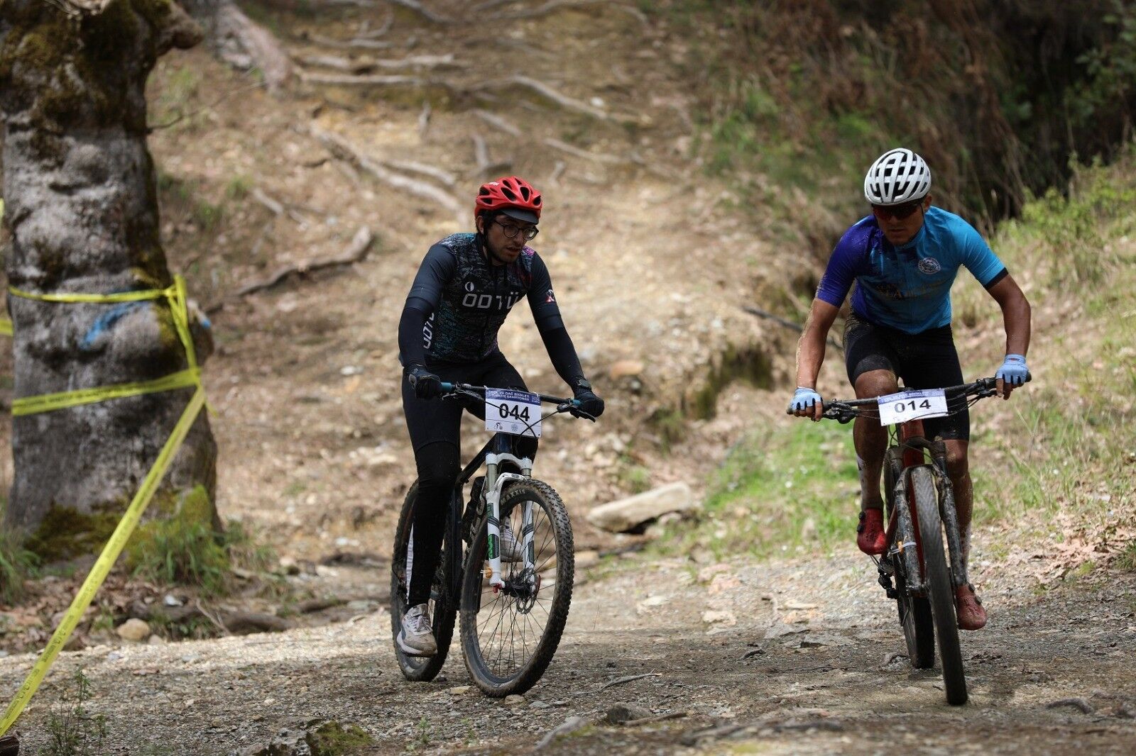 Uniligbisikletsampiyonasindanefeskesenanlar