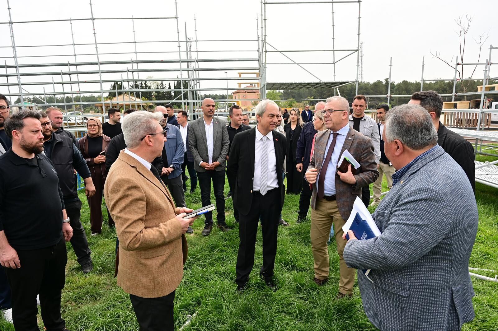 Yagliguresler12Yilaradansonrakepezde