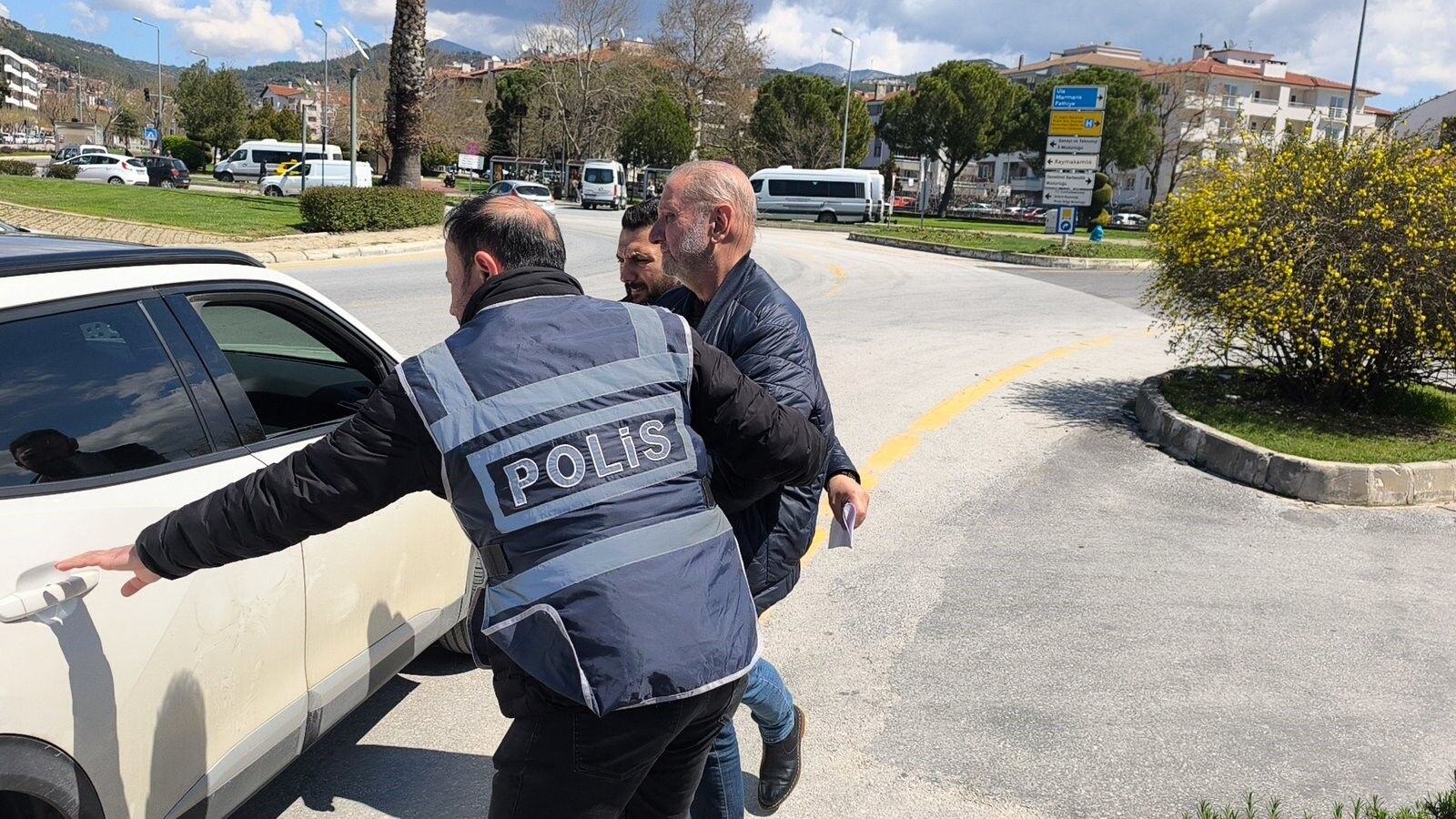 Yonetimkurulubaskanileventarkantutuklandi