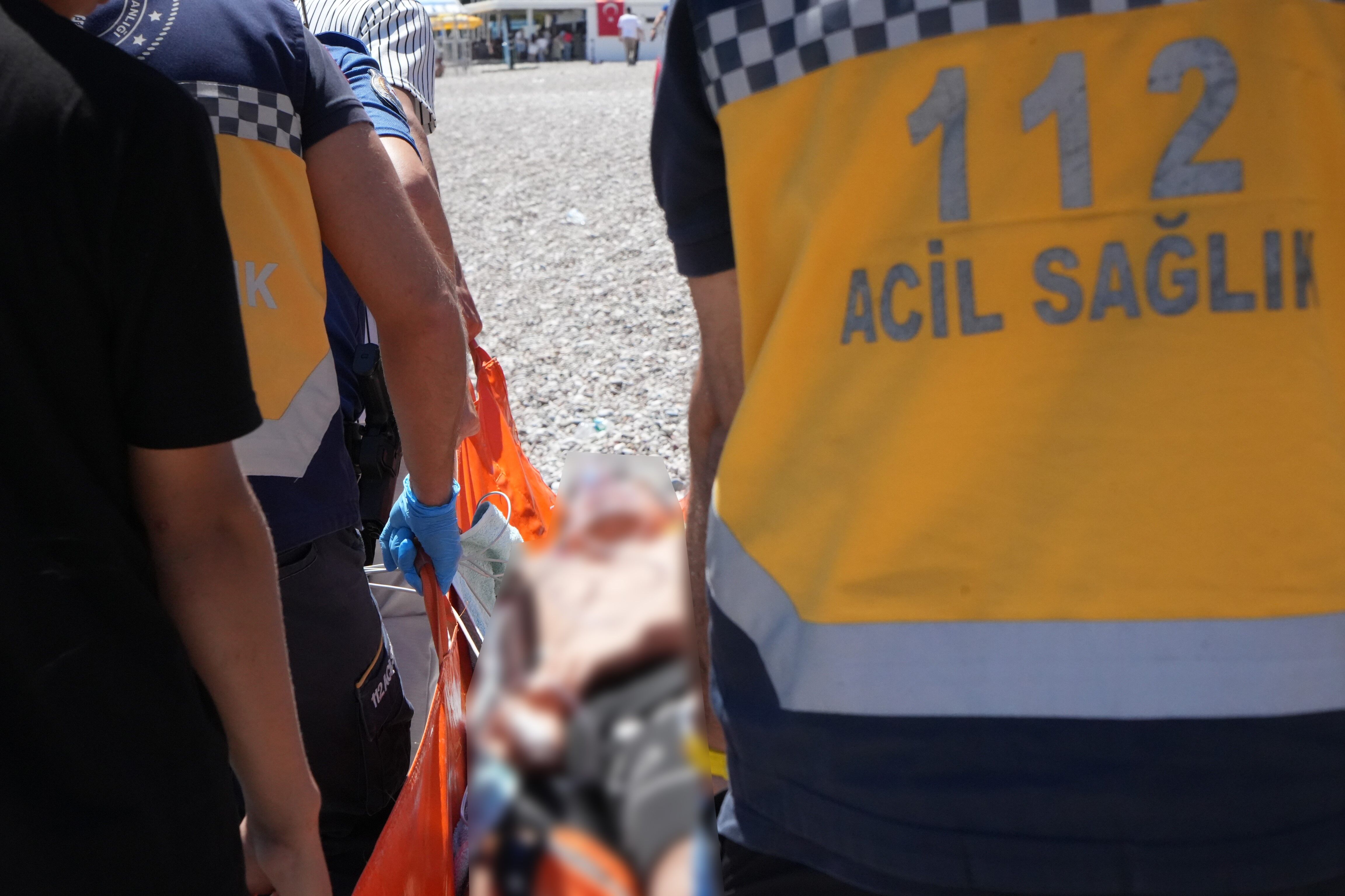 16Yasindakigencarkadasinibogulmaktankurtardi