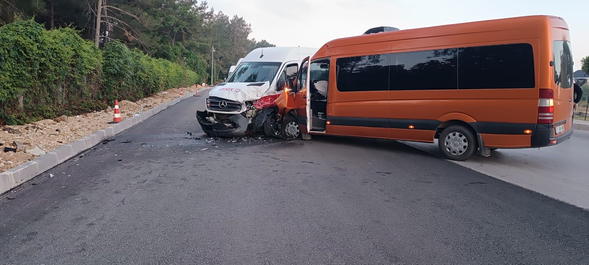 Antalyadaturminibuslericarpisti13Turistyaralandi