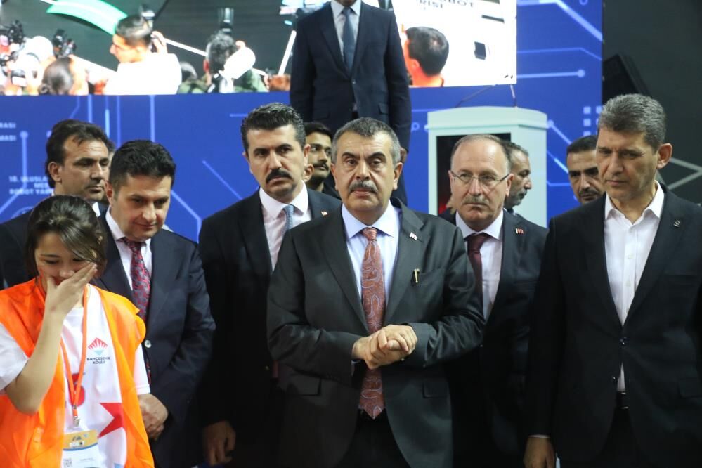 Bakantekindenmeslekiegitimvurgusu