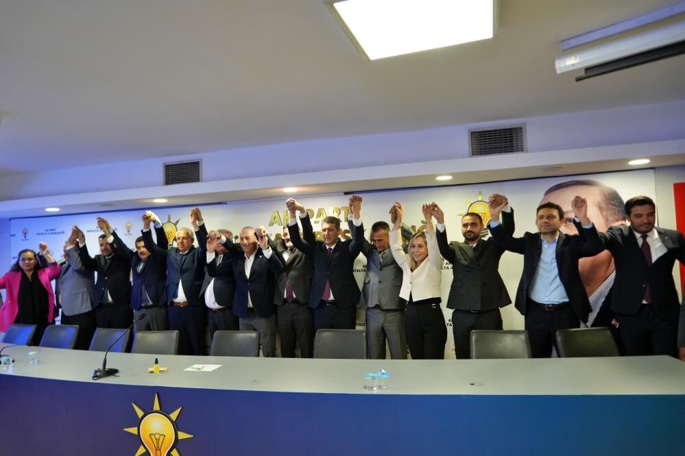 Baskankumbulunakpartirozetitakildi