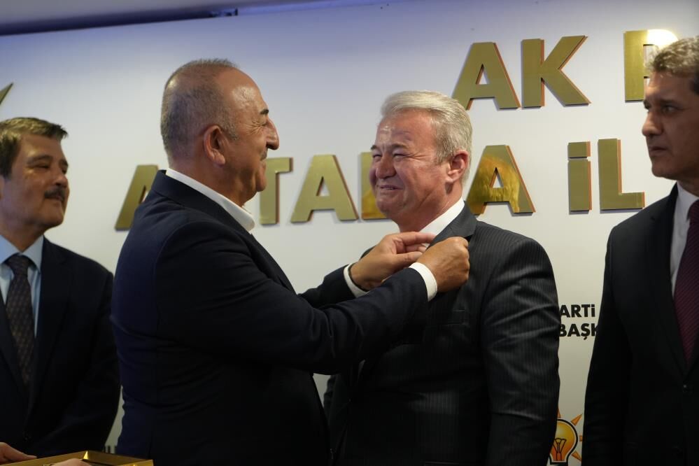 Kadirkumbulunakpartiyegeciskararitartisiliyorducavusoglunedeniniacikladi