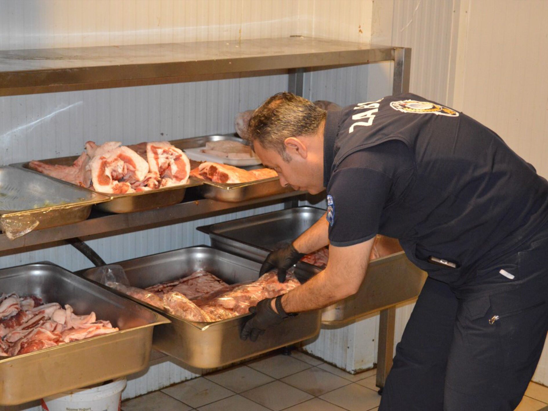 Konyaaltindaekiplertektekinceledi