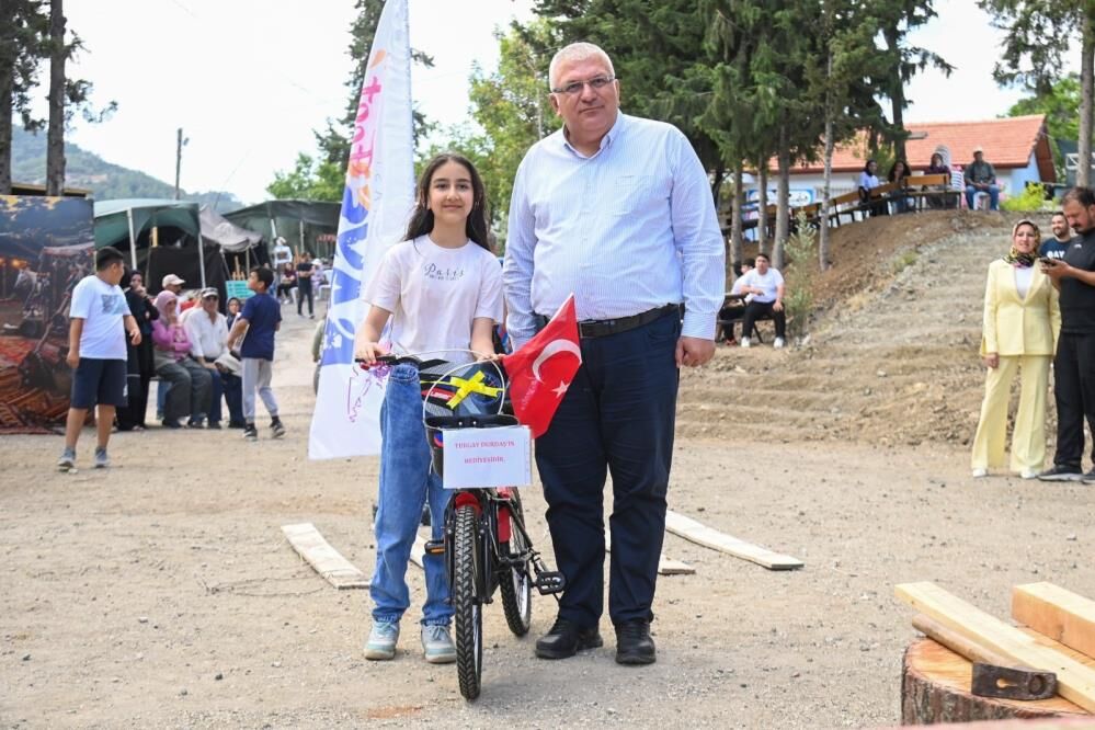 Koysurvivordacocuklarabisiklethediyesi