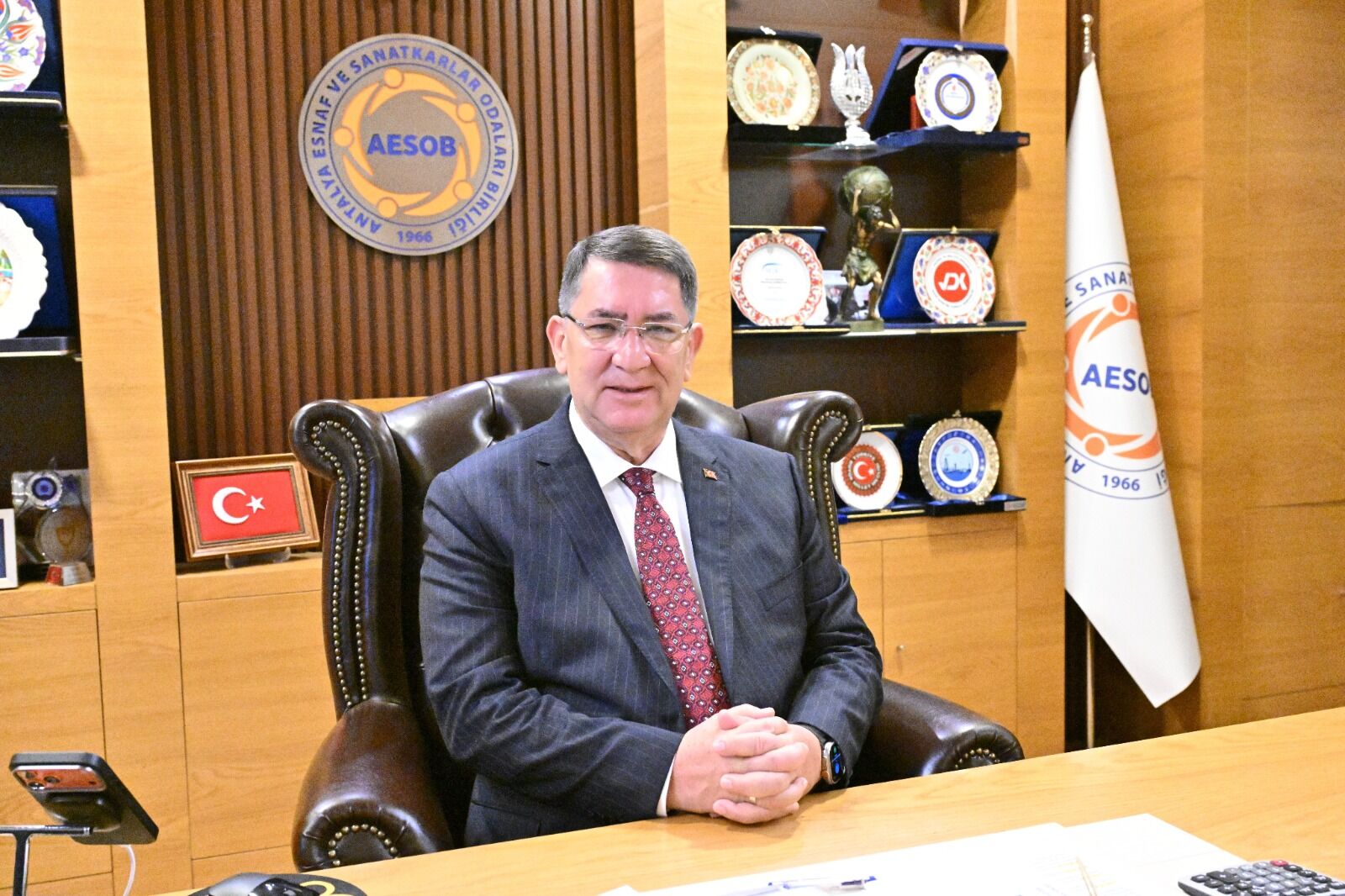 Merdivenaltiurunlerbayramsevincinigolgeleyebilir