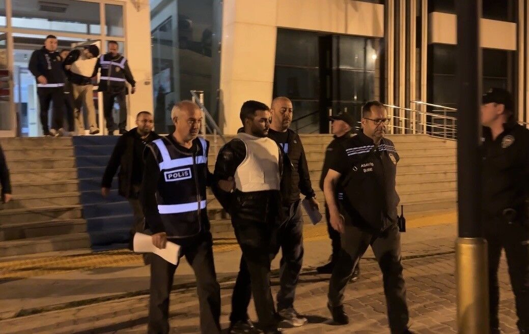 Yasiyorsandiksözleriyurekburktu