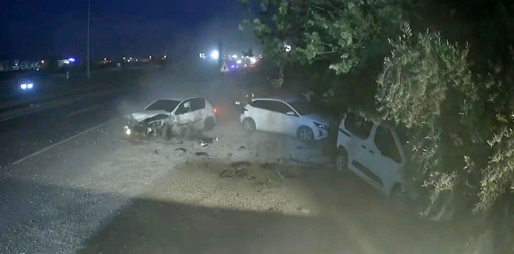 Zincirlemekaza4Aractahasar4Yarali