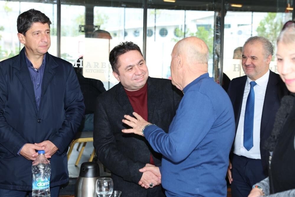 60Yasustubireylerealanyauniversitesiogrencilikdeneyimiyasatacak