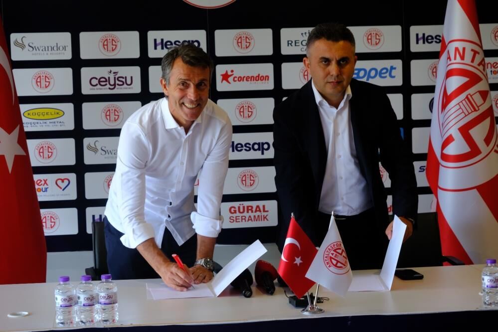 Antalyasporunyeniteknikdirektorubellioldu-2