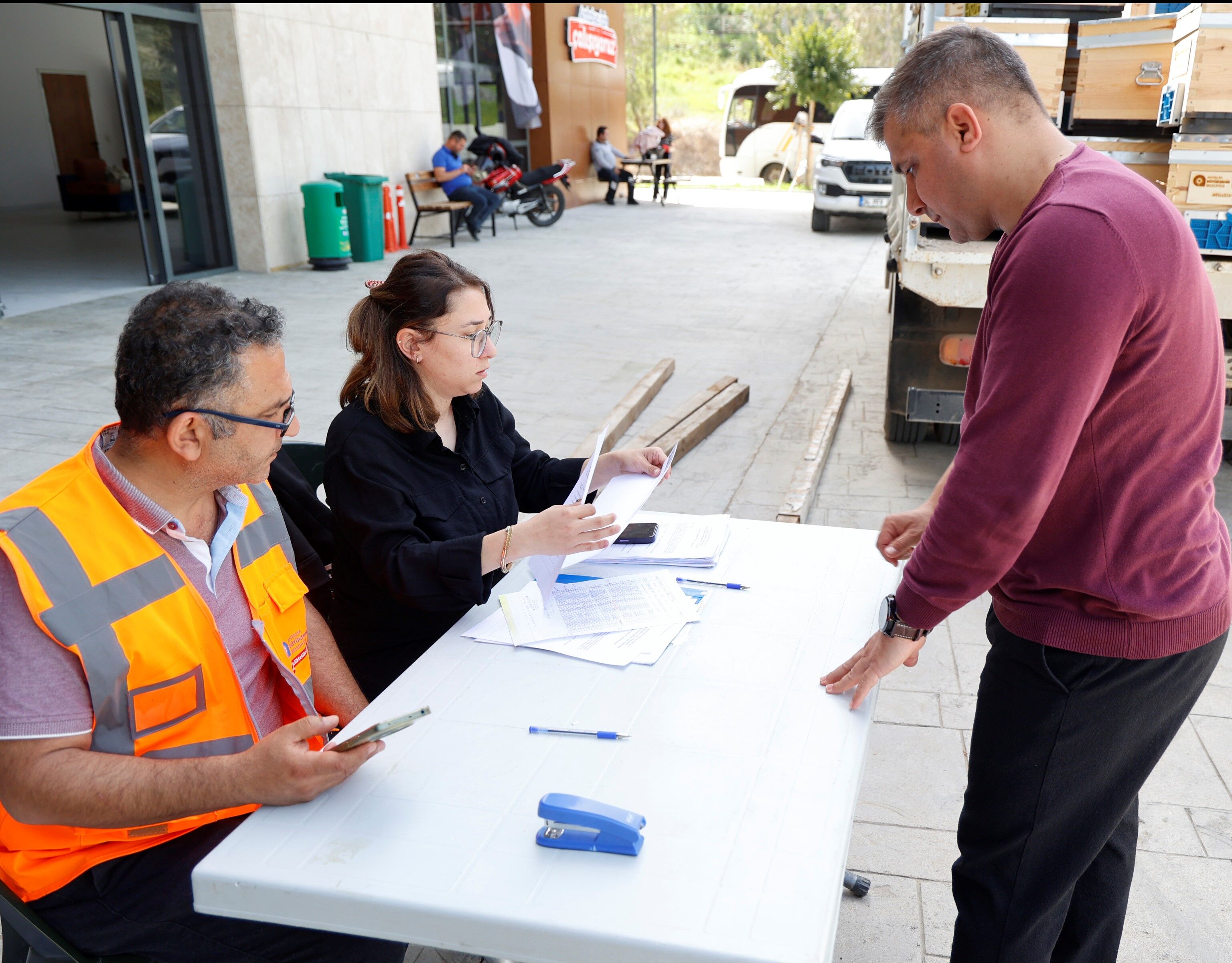 Buyuksehirdenureticiyedestek408Arikovanidagitildi