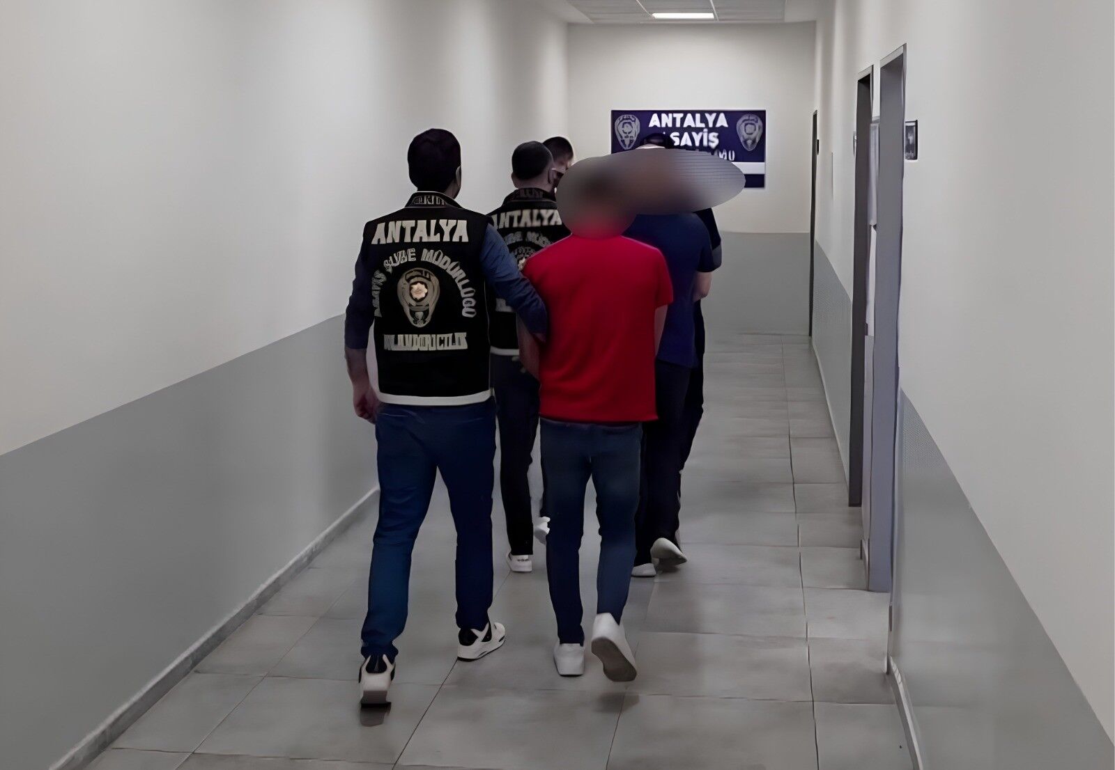 Cekdolandiriciliginayonelikoperasyon