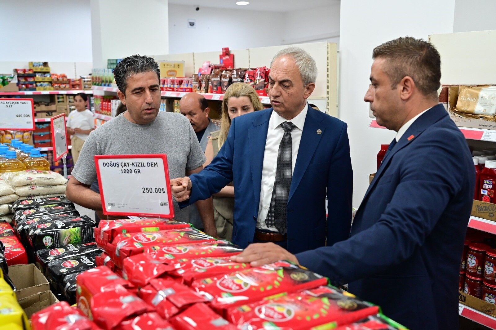Fiyatlarzincirmarketlerdendahadusuk