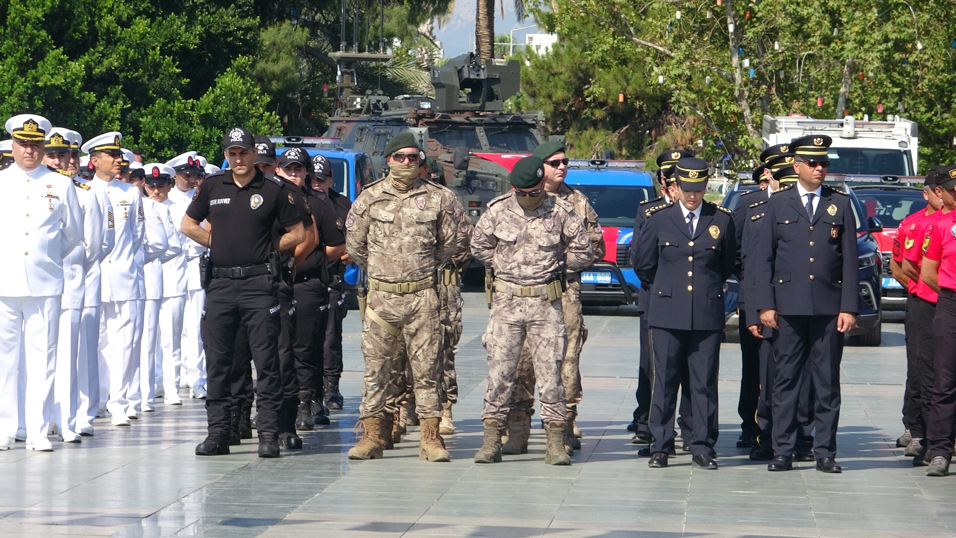 Jandarma187Kurulusyildonumuantalyadatorenlekutlandi