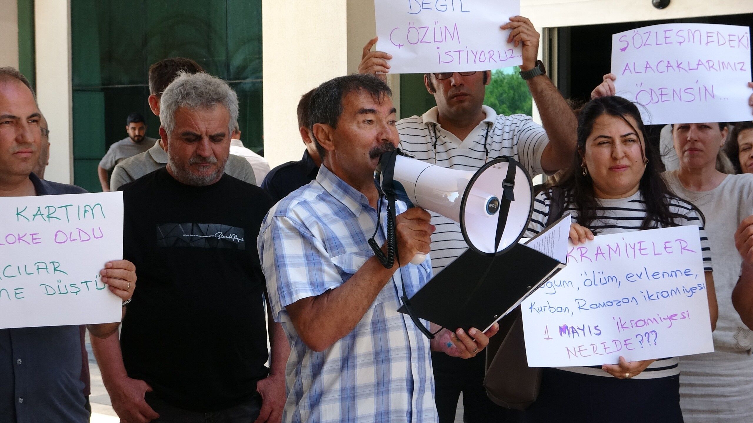 Konyaaltibelediyesindealacakkrizi227Iscidensesyukseldi