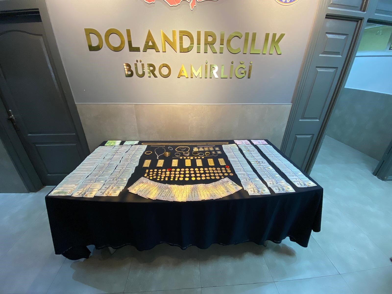 Milletvekilinidolandirdilar