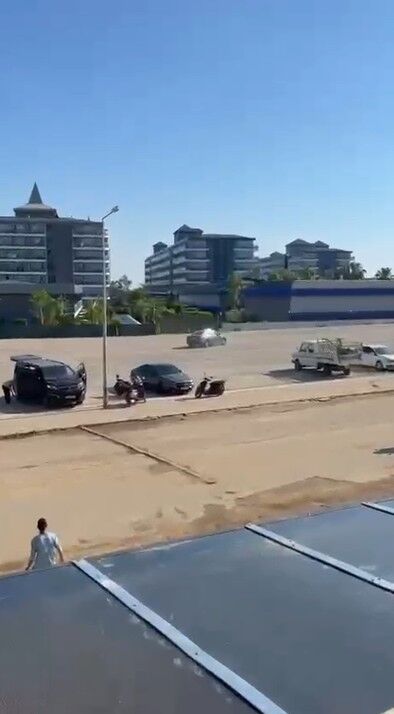 Trafigibirbirinekatti140Bincezayedi