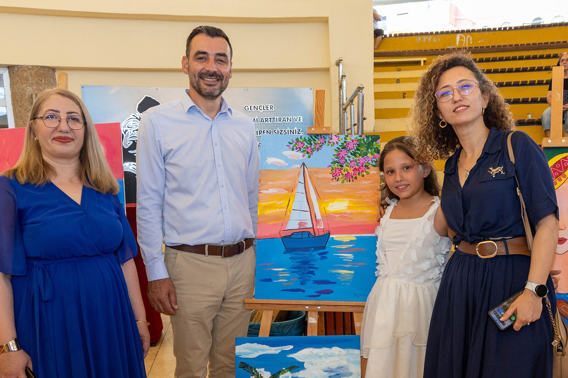 Ziyaretciakininaugradi-1