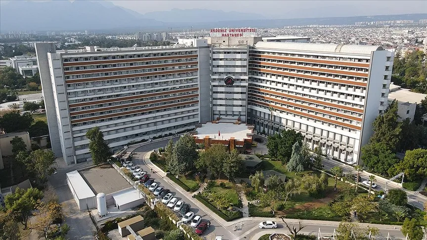 225Milyonlukvurguniddiasindaarananakademisyenilkkezkonustu-1
