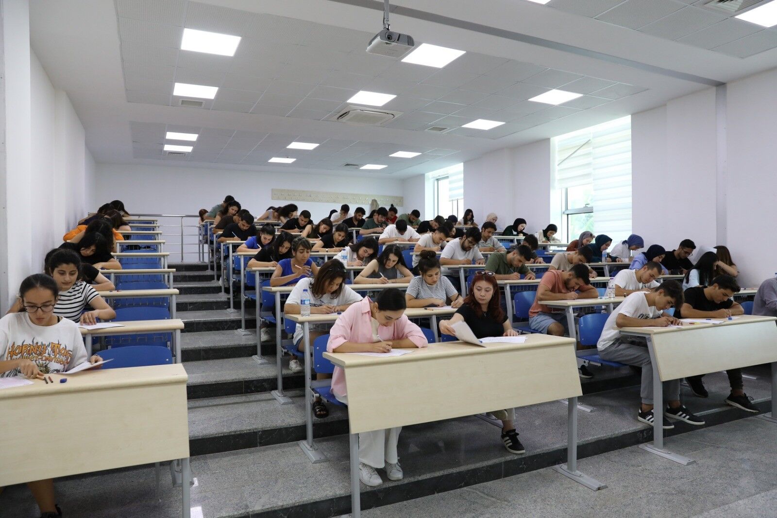 Alkudeyenidonem2Bin806Ogrencialinacak