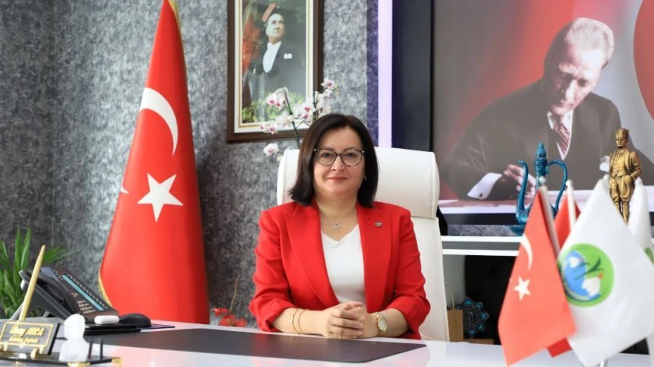 Antalyadabelediyedüzeyindechpdeilkayrilik
