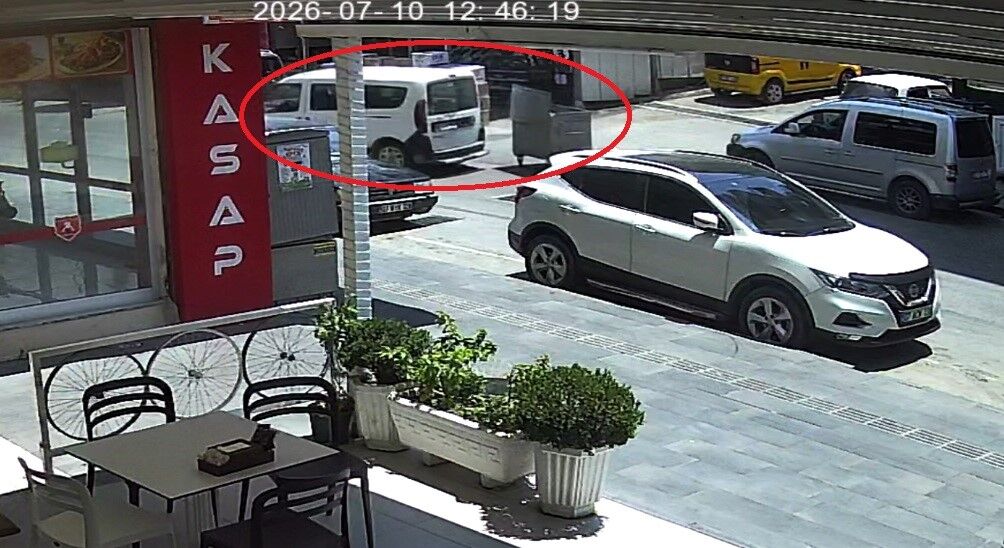 Antalyadasiradisikazasaskinacevirdiyuvarlanancopkonteyniriaracibicti