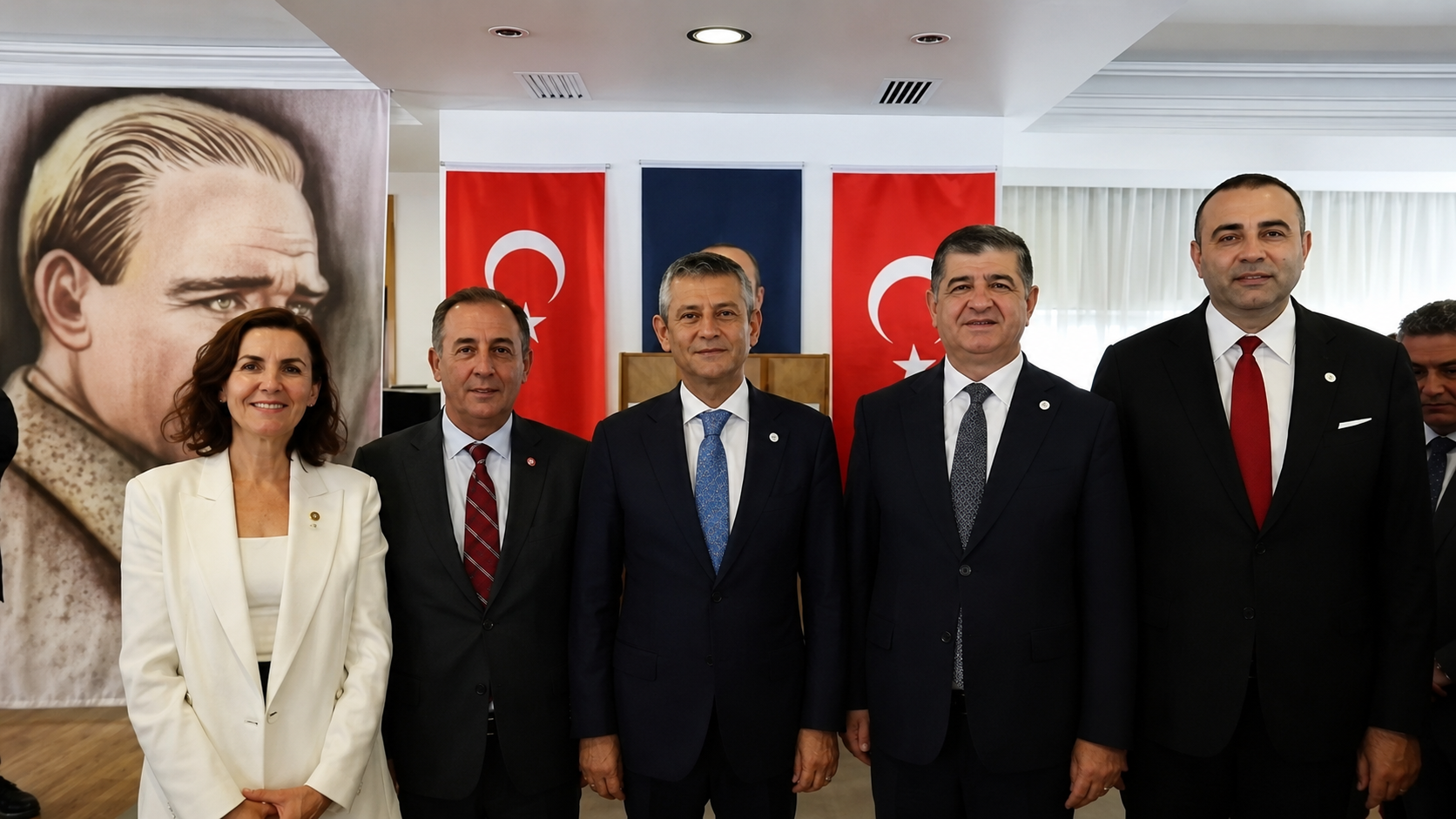 Yenipartiyeantalyadandestek
