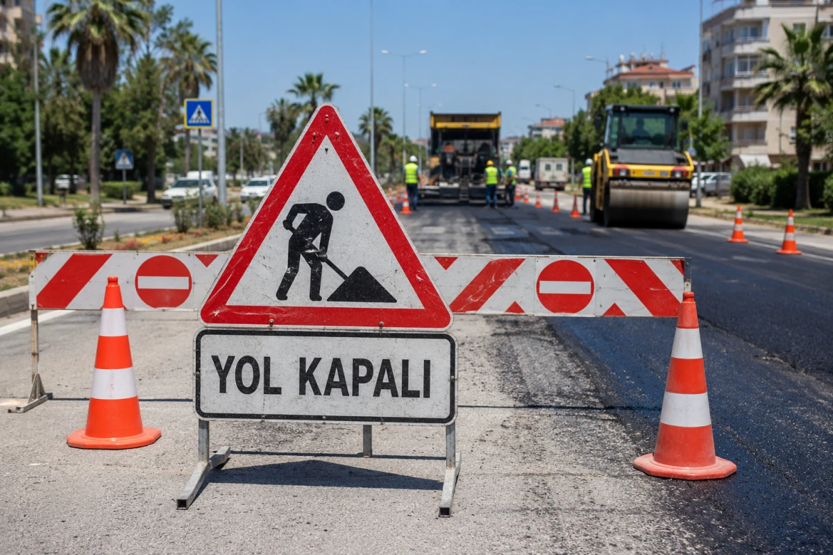 Antalyada2Yoltrafigekapatildi