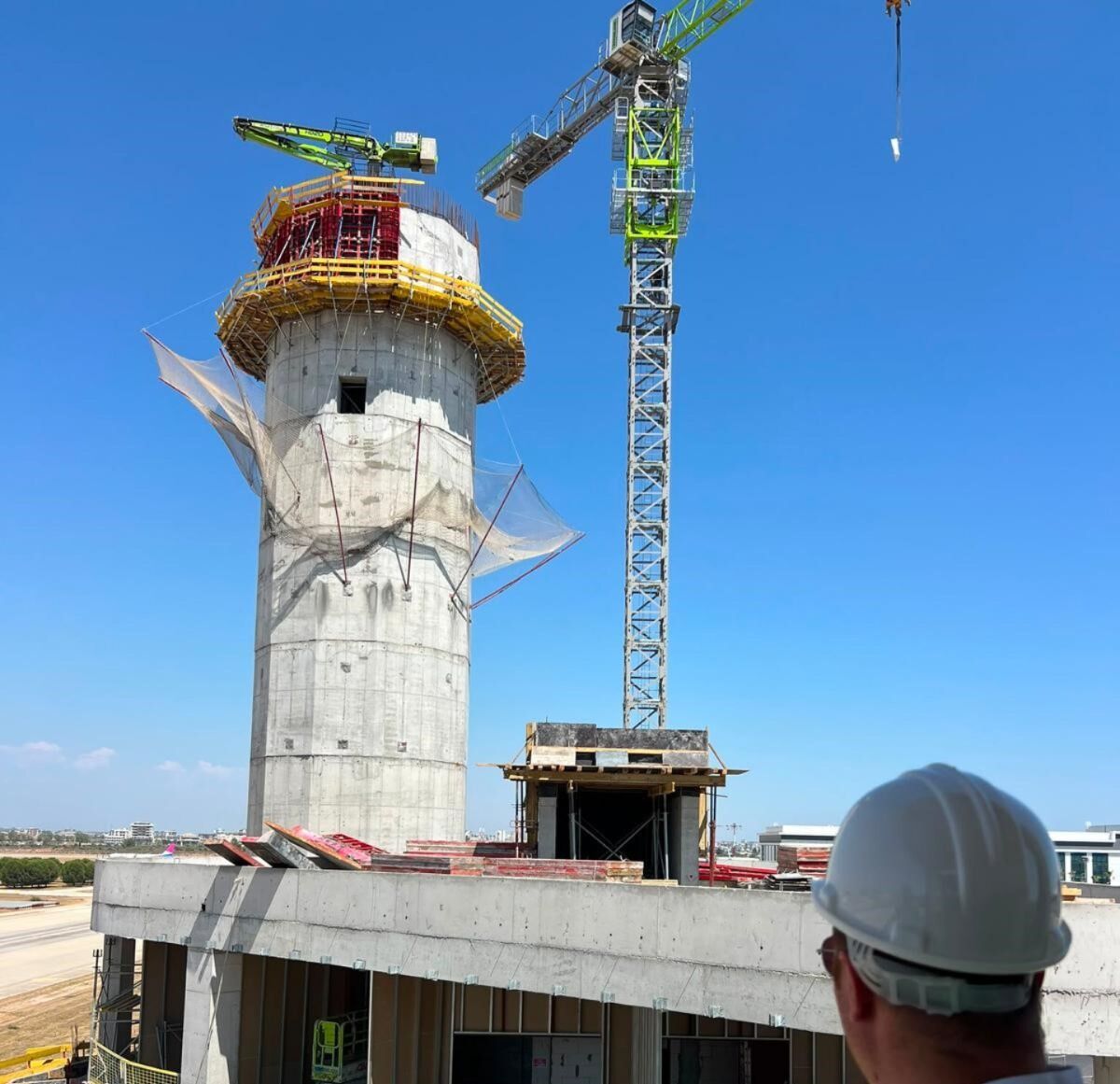 Antalyaninyenisimgesiolacak77Metrelikkuledecalismalarsuruyor