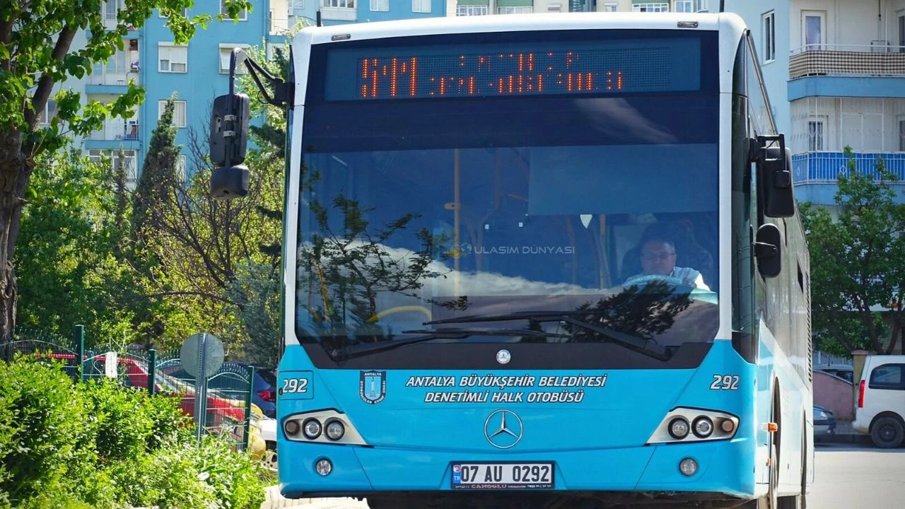 Elkaldirmazsanizotobusgecebilir
