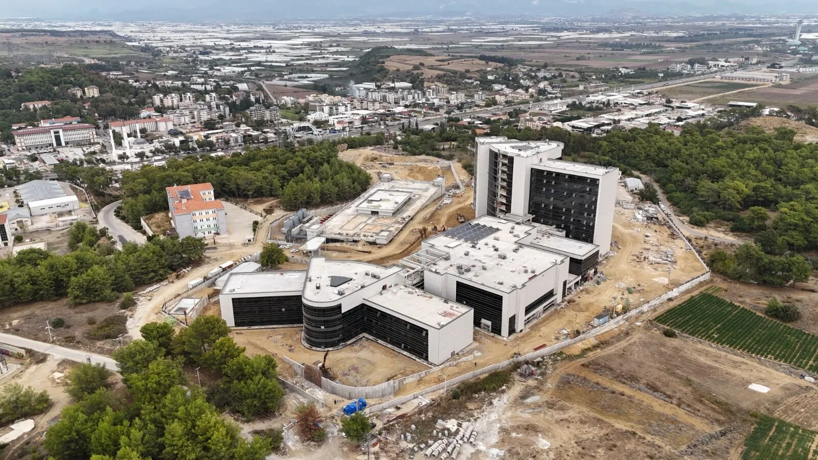 Aksu Devlet Hastanesi