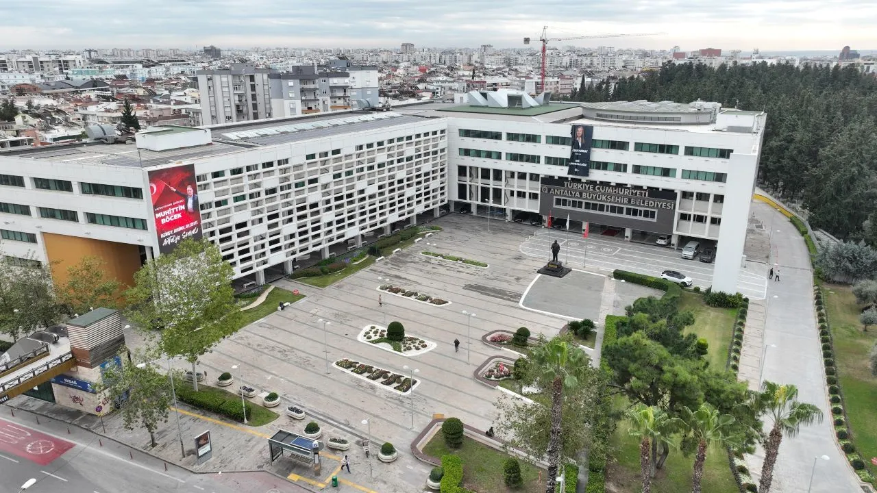 Antalya Buyuksehir Belediyesi 4