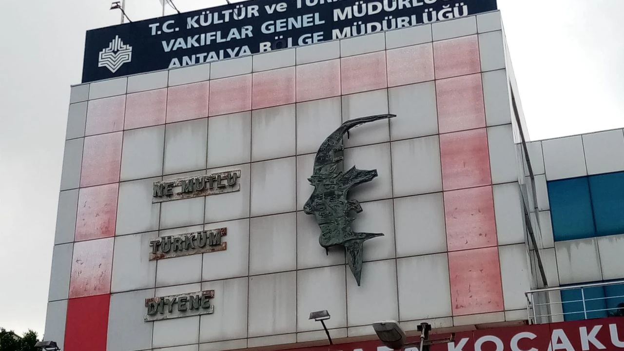 Antalyavakiflarbolge